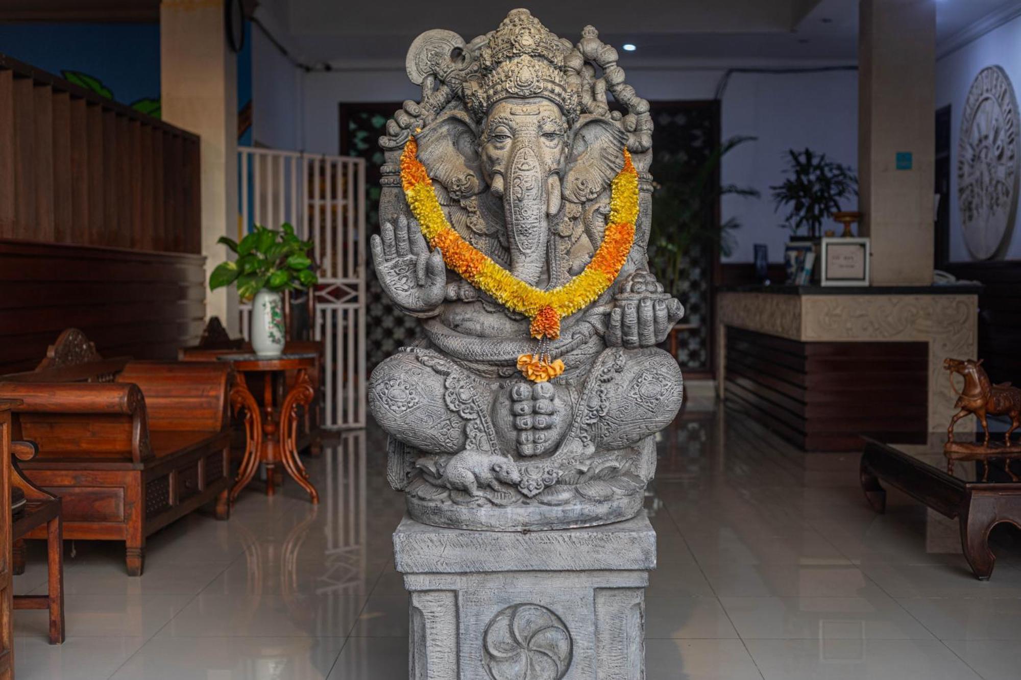 Puri Mango Guest House Sanur Ngoại thất bức ảnh