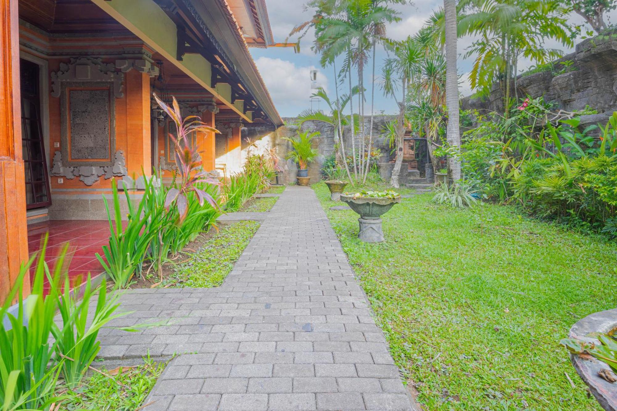 Puri Mango Guest House Sanur Ngoại thất bức ảnh