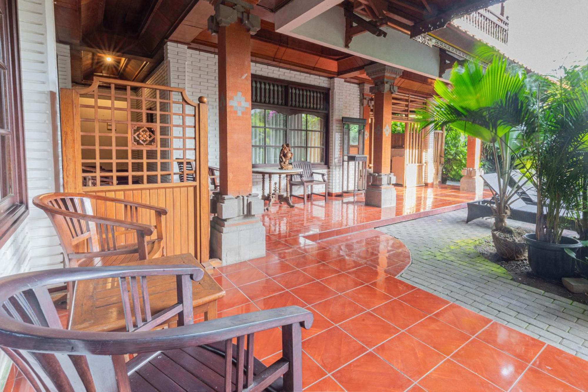 Puri Mango Guest House Sanur Ngoại thất bức ảnh