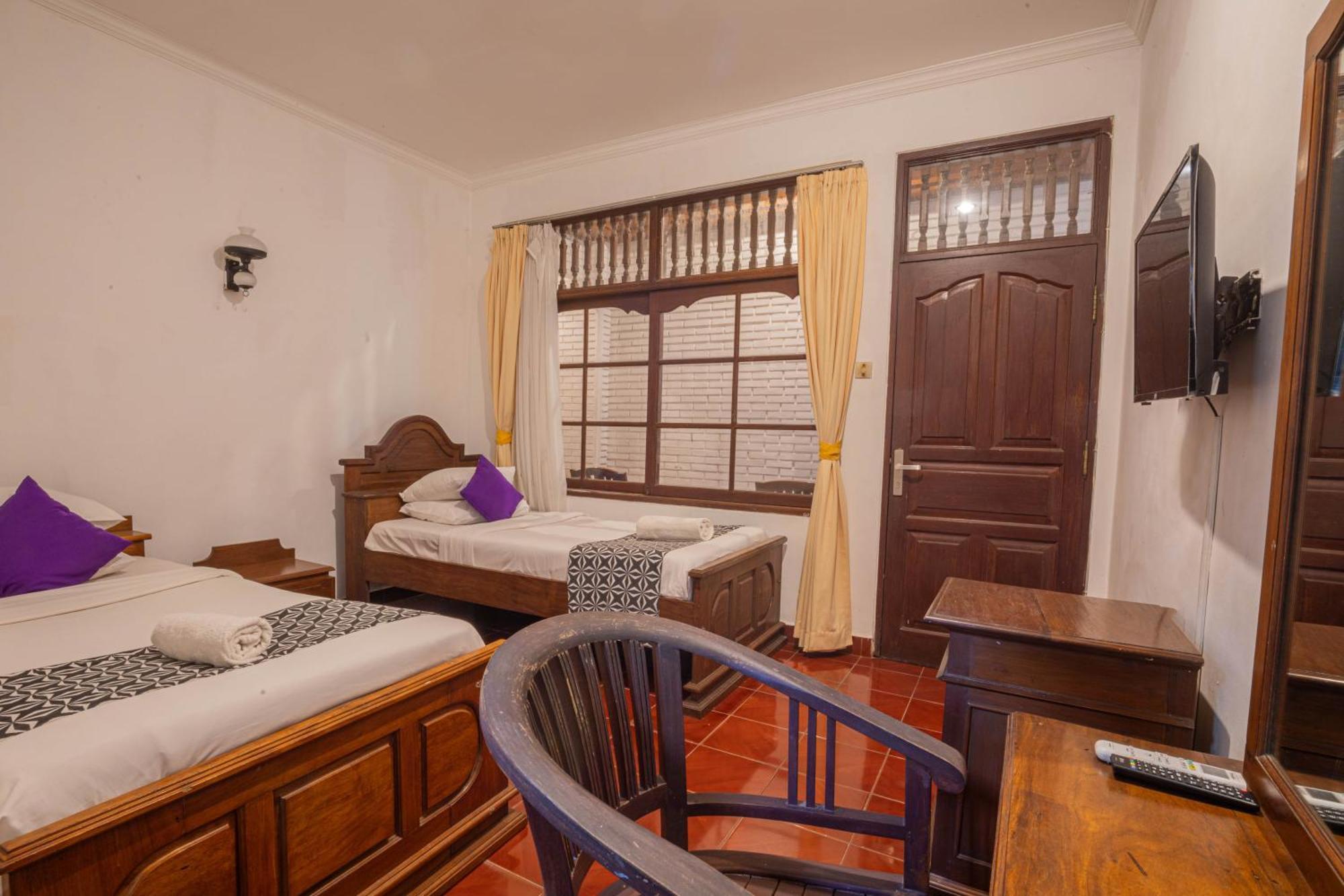 Puri Mango Guest House Sanur Ngoại thất bức ảnh